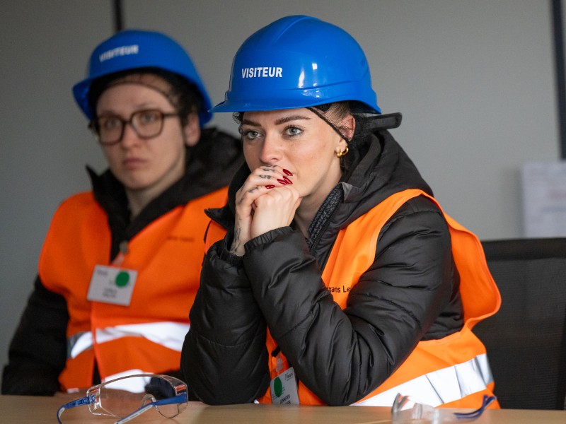 Women visiting Nexans factory